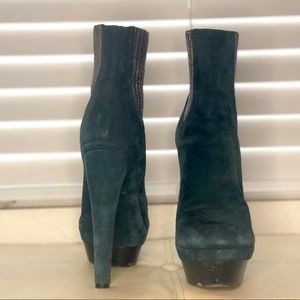 Rachel Zoe green suede leather booties